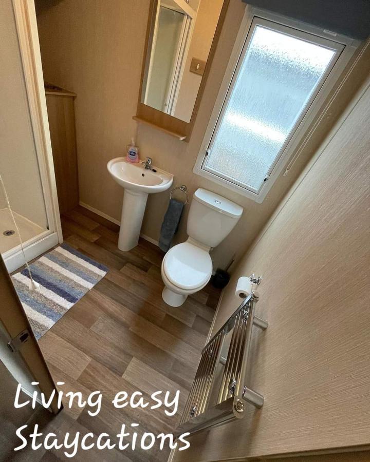 Living Easy Staycations At Tattershall Lakes Eksteriør billede