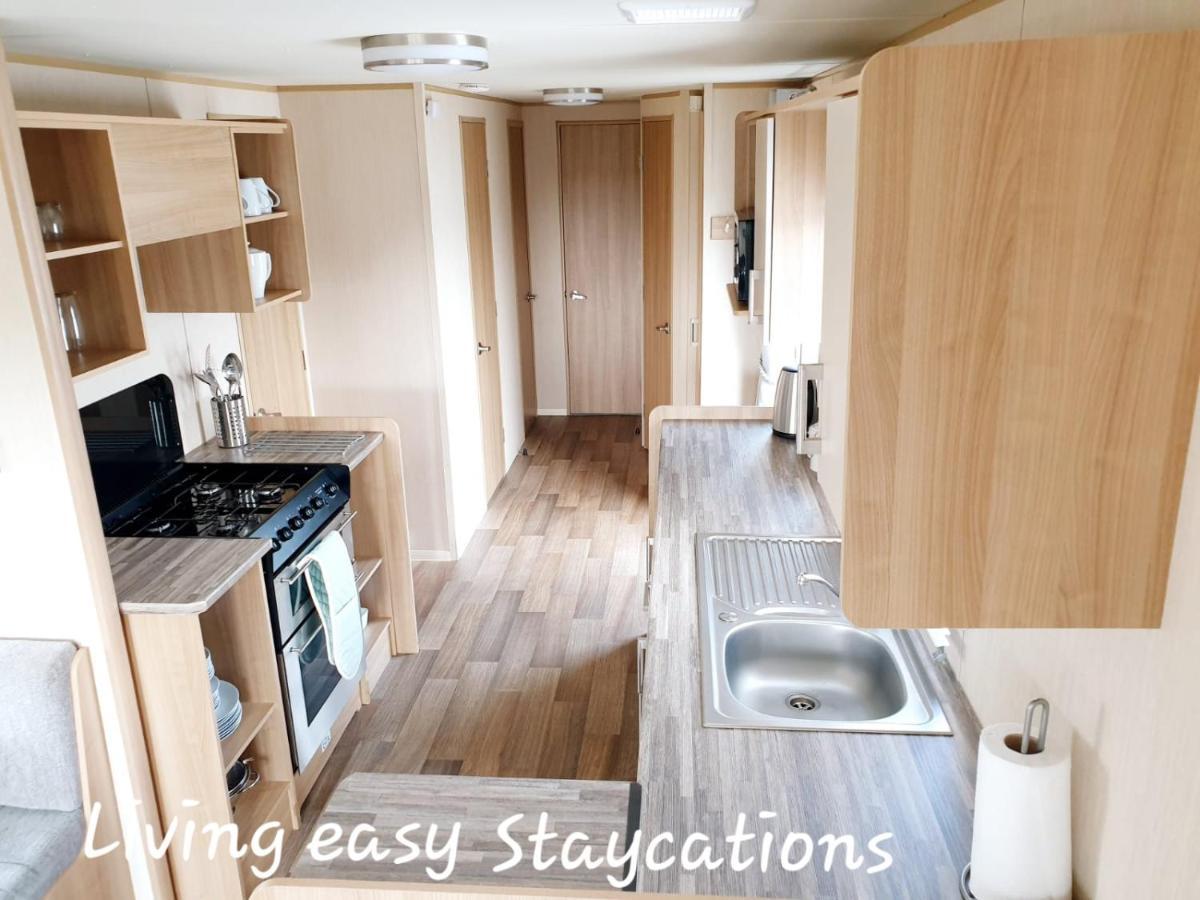 Living Easy Staycations At Tattershall Lakes Eksteriør billede